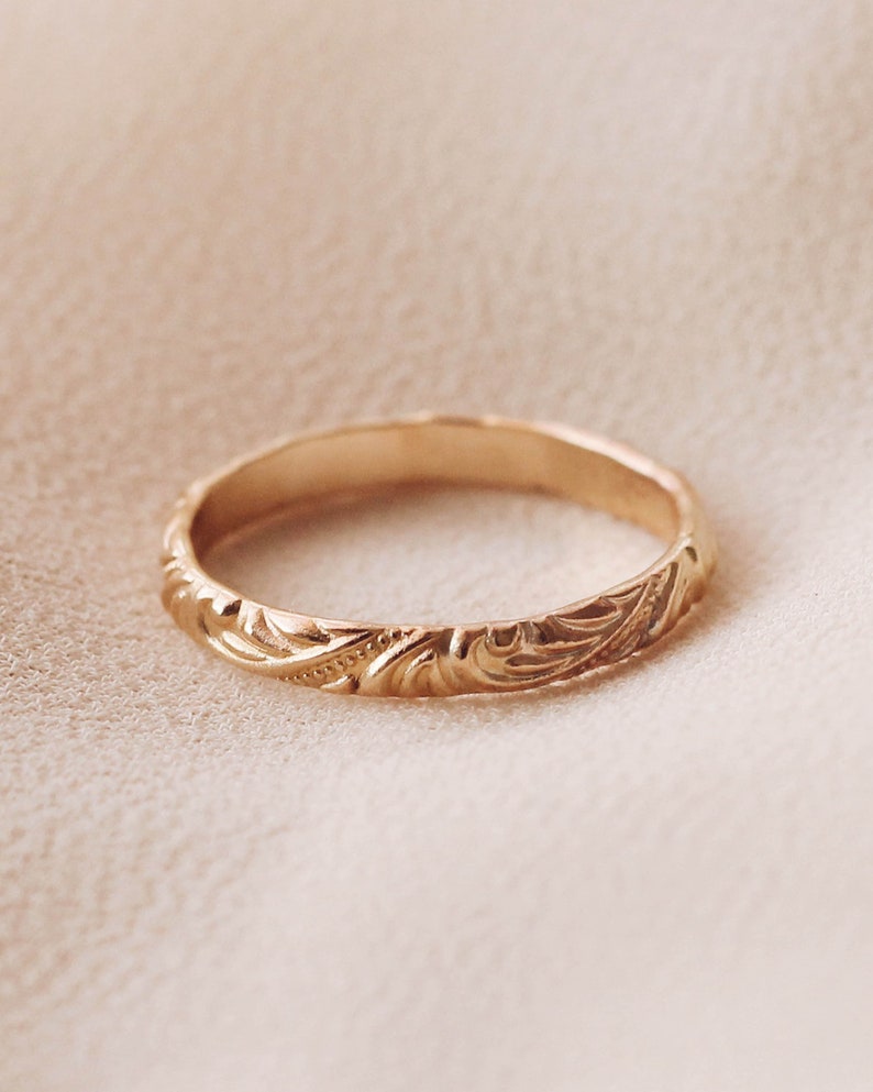 Motif Swirl Pattern Half Round Gold Filled Ring R1363 image 2