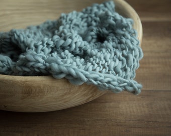 SAGE GREEN Newborn Knitted Blanket, Newborn Photo Prop, Photography Prop, Bowl Prop
