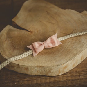 Newborn Felt Bow Tieback, Newborn headband, Pink headband, pink baby headband