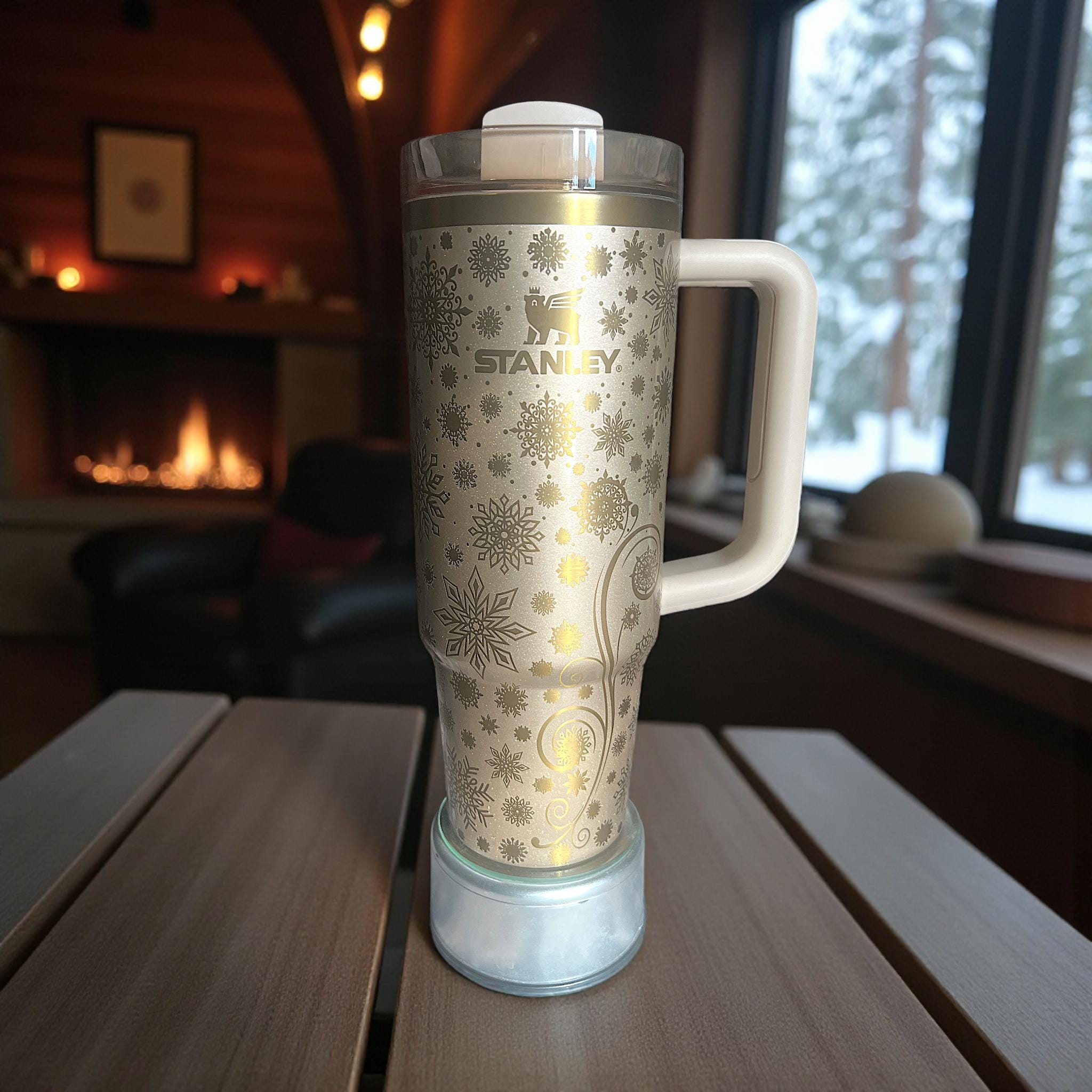Snowflake Christmas Engraved Stanley 40oz Quencher Tumbler - Etsy