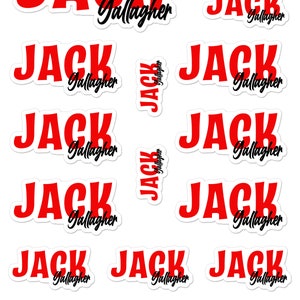 以下が含まれることがあります： 「JACK Gallagher」と印刷された赤と黒のステッカー12枚セット。