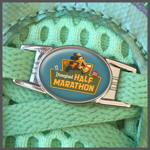 Week-end RunDisney #RunDisney Disneyland Semi-marathon : 13,1 milles 2025, chaussure baskets, lacet, charme, lacet, course, cadeaux pour les coureurs