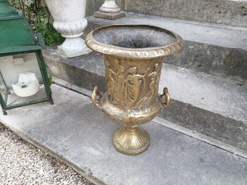 Vase Médicis Les Muses