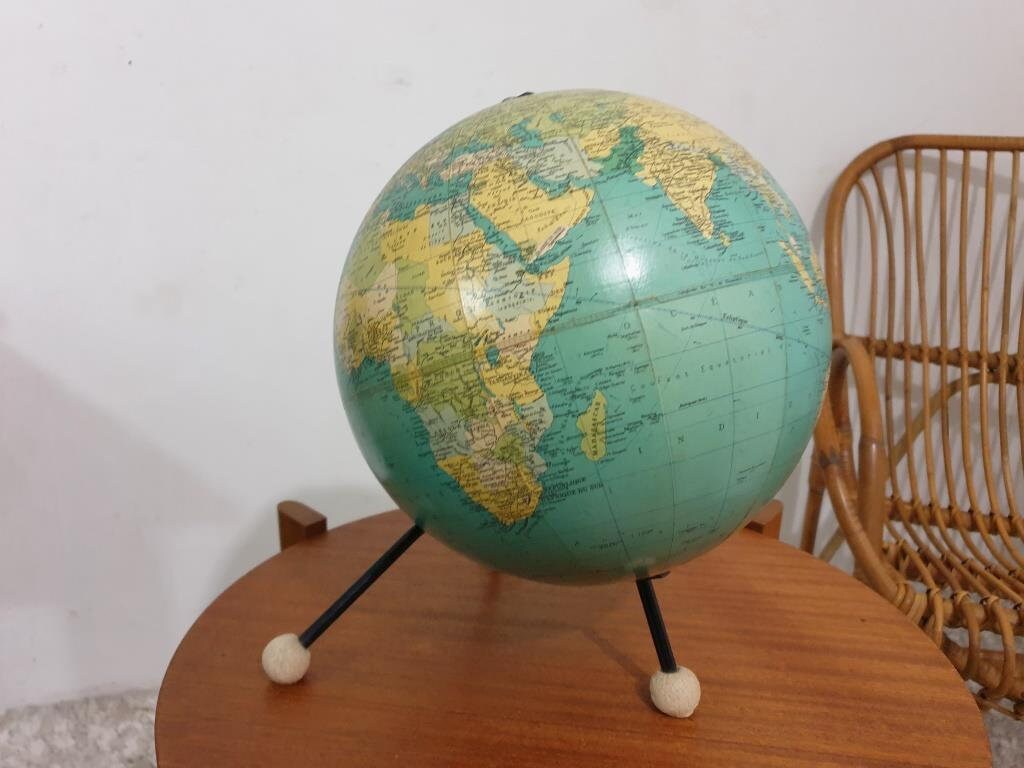 Globe Terrestre Vintage - Globe Tripode