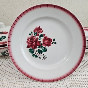 Badonviller earthenware dish - Old tableware