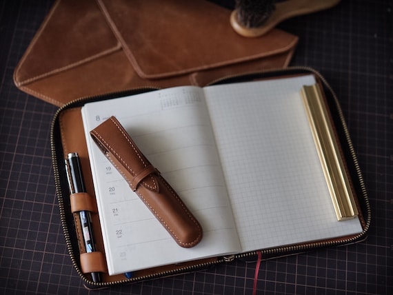 Leather Single Fountain Pen Case / Pen Pouch - Brown