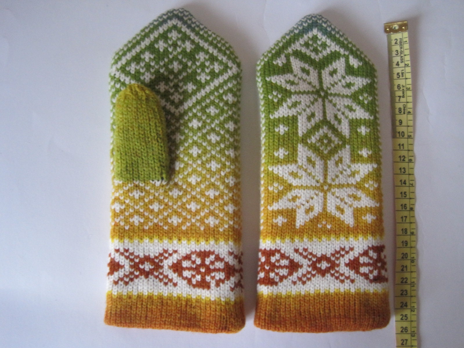 Several Variants Women Two-layer Knit Mittens Natural Estonian Smooth ...