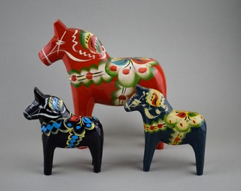 Swedish Hand Carved Dala Horses - Set of Three - Hand Painted Traditional Souvenirs - Made in Sweden