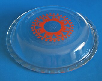 Agee Crown Pyrex Orange Daisy or Doily Scalloped Pie Dish - 8" Flower Power Fluted Flan Dish - Made in Australia