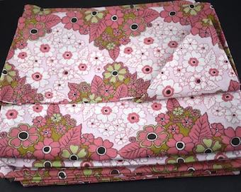 Vintage Pink Flower Power Double Bed Flat Sheets x 2 & Pillowcases x 2 - Poppy Floral DB Bedding - New!