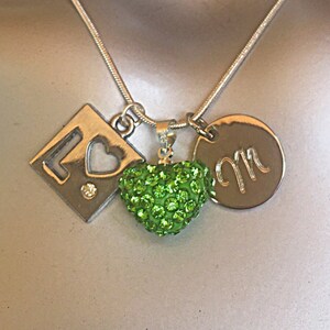5sos - 500 dagar av sommar - Initial - Personligt halsband - Charm-halsband - 5 sekunder av sommar - Barnsmycken - Grönt hjärthalsband