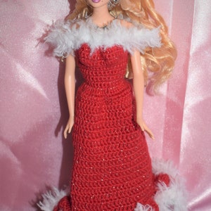 Mrs. Clause Crochet Pattern for 11-1/2&quot; Fashion Dolls