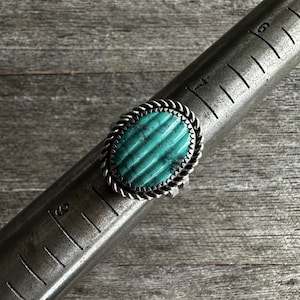 SIZE 8: Hand Carved Old Stock Hubei Turquoise Double Facet Ring - Sterling Silver
