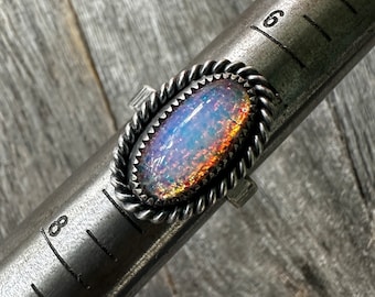 SIZE 7: Imitation Glass Opal from the 1950s Bark Ring - Sterling Silver