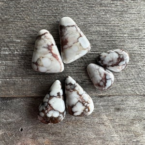 Loose Stones (Choose one): Wildhorse Magnesite (Custom settings also available, read description below for more information)