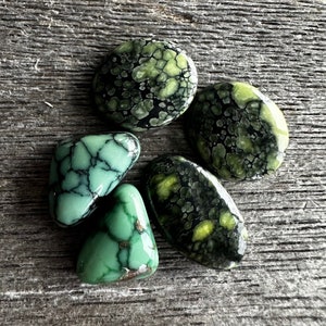 Loose Stones (Choose one): Damele Variscite (Custom settings also available, read description below for more information)