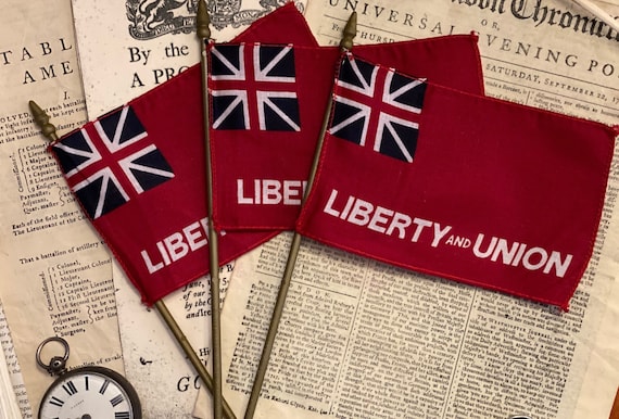 Union Jack Vintage Style Print Handheld Flags Adult White Union Jack Vintage Style Print Handheld Flags Adult White