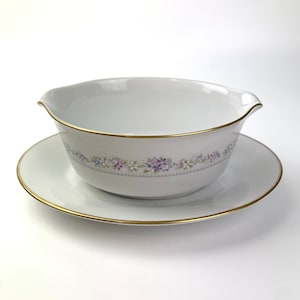 Noritake Gravy Boat with Saucer One Piece | Noritake Lilac Time Pattern 2483 | Noritake sauce dish with attached plate 1970s vintage
