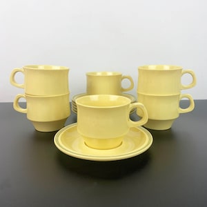 Vintage Nylex Yellow Melamine Cup and Saucer Set - Greek Key Design, Set of 6