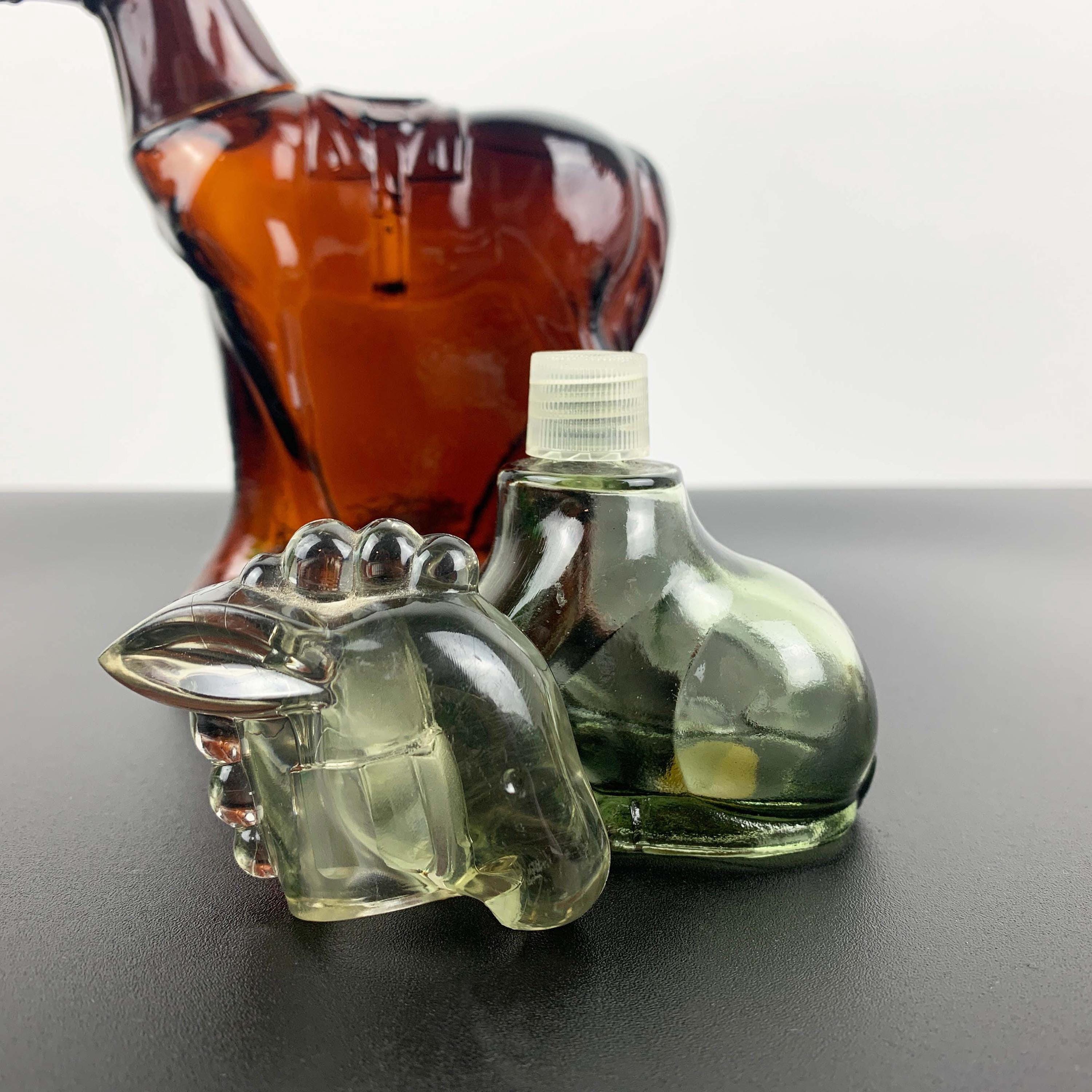 エイボンのコレクターズアイテム香水瓶：馬と小さなロバ - Etsy 日本