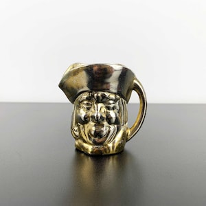 Mini Metal Parson Brown Character Jug: Collectible Dickens Character, Made in England