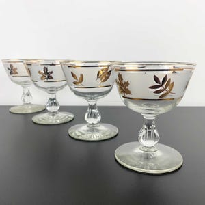 Libbey Golden Foliage cocktail glass Set of 4 | Mid century collectible cocktail glasses with gold leaves and trim | Libbey wine glass