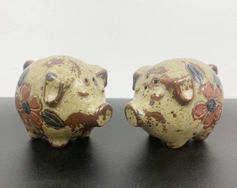Gempo Pig Salt and Pepper Shakers: 1970s Collectible Table Decor