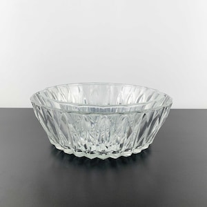 Set of 2 diamond style serving bowls | large French glass serving bowl | Large glass salad pasta and dessert bowls