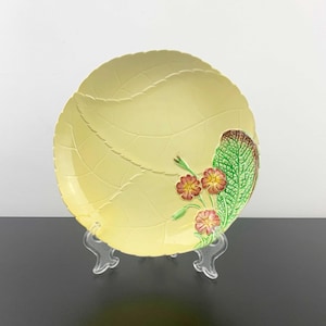 Carlton Ware &#39;Primula&#39; plate in yellow | English Majolica style collectible plate | decorative plate | Australian design Carlton Ware