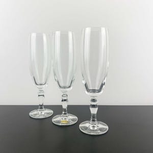 Bohemia Crystal &#39;Ingrid Andrea&#39; champagne flute set of 3 | Bohemia Crystal champagne glasses | Elegant faceted stem flute