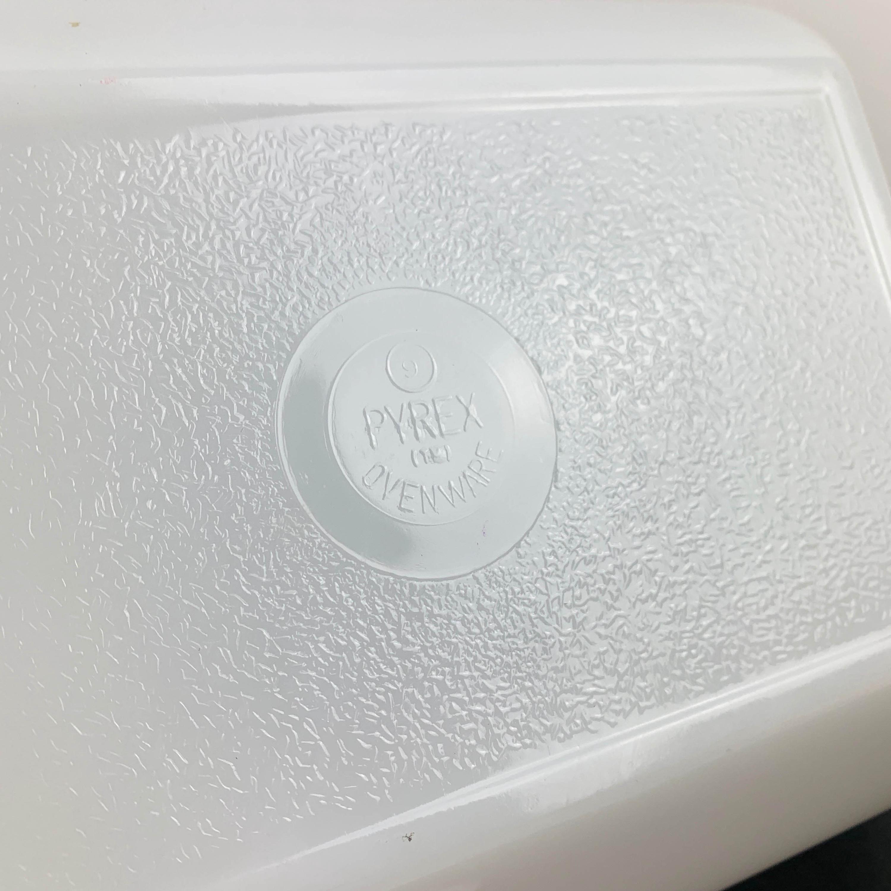 Vintage Pyrex Royal Garland Casserole Dish With Lid - Australian ...
