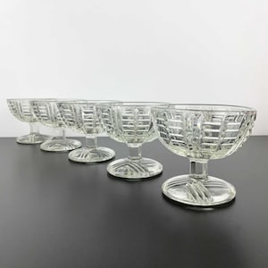 Set of 5 Pressed Glass Footed Dessert Bowls with Ladder Pattern | Art deco style glass dessert and sherbet bowls