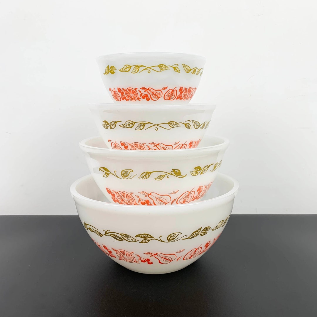 Pyrex Nested Mixing Bowls Fruit Salad Australian Pyrex 4 Etsy