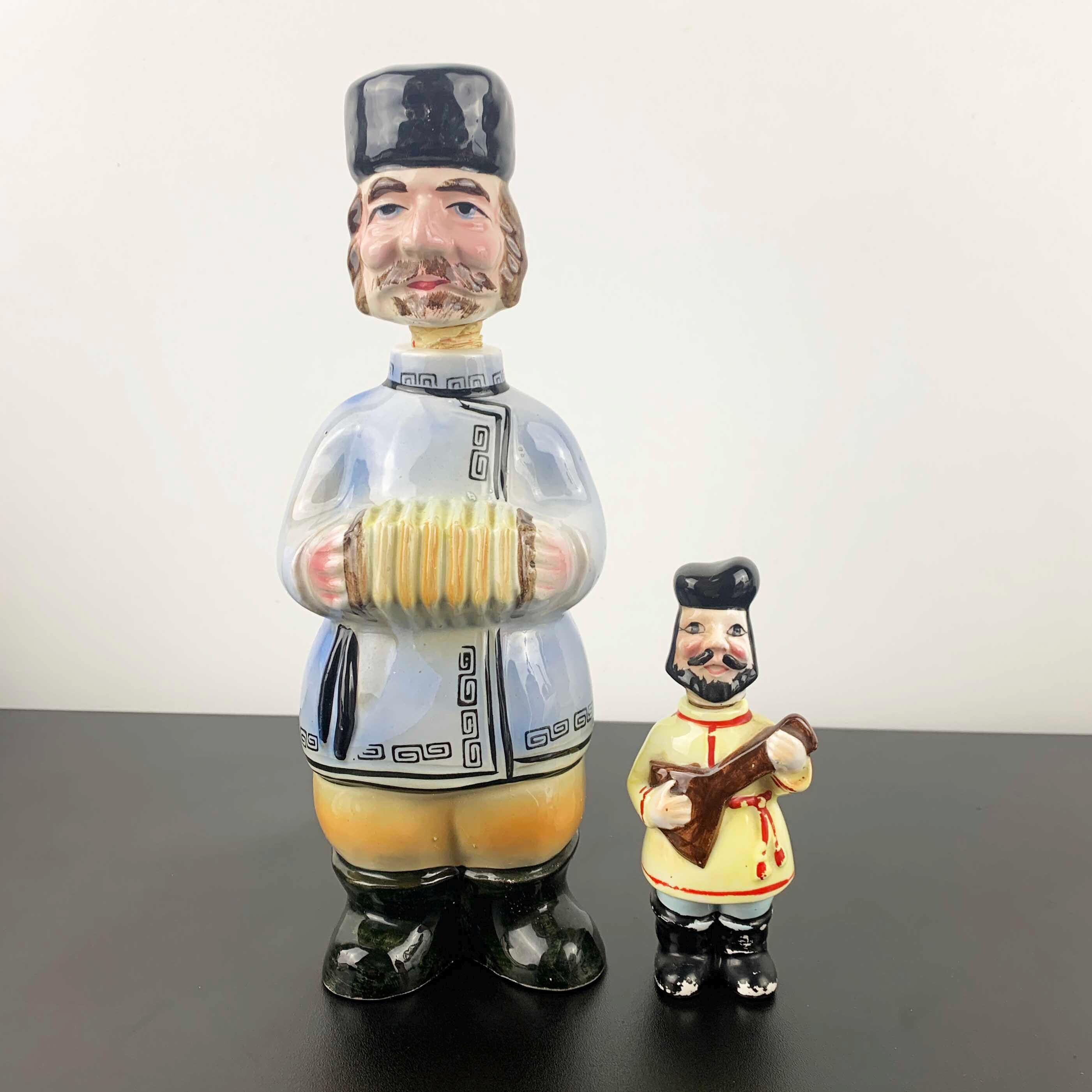 ミッドセンチュリー・コサックのフィギュアデキャンタセット｜ロシアの