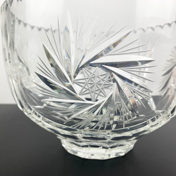 旧東ドイツLAUSITZER ラウジッツァー　クリスタルガラス　薔薇　ボウル Lausitzer Germany Large Crystal Bowl With Whirling Star