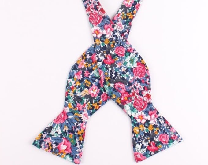 ROBERT Self Tie Bow Tie| Mytieshop | Wedding ideas | Groom | Groomsmen | Prom | Floral print