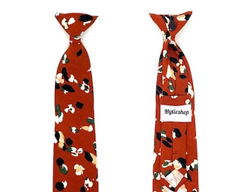 PHOEBE Boys Floral Clip On Tie 2.36" for toddlers and kids| Mytieshop | Wedding ideas | Groom | Groomsmen | Ring bearer | Floral print