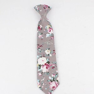 SANDY Boys Floral Clip On Tie 2.3&quot;| Mytieshop | Wedding ideas | Groom | Groomsmen | Ring bearer | Floral print