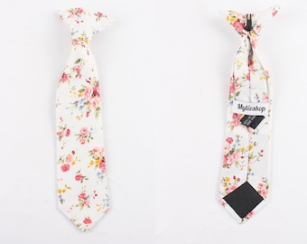 BENJAMIN Boys Floral Clip On Tie 2.36" for toddlers and kids| Mytieshop | Wedding ideas | Groom | Groomsmen | Ring bearer | Floral print