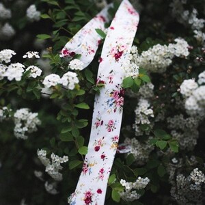 BENJAMIN Floral Skinny Tie 2.36" - Mytieshop - {{ product.description }}