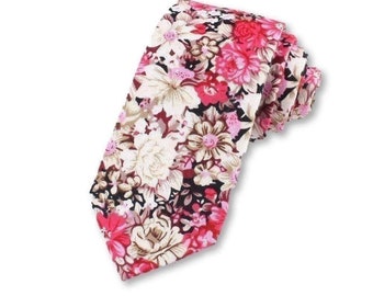 BERRY Floral Skinny Tie 2.36" Mytieshop | Wedding ideas | Floral print ties | wedding ties | neckties wedding | Groomsmen and groom