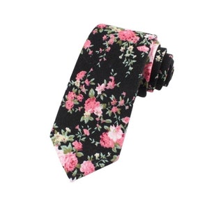 JOE Floral Skinny Tie 2.36&quot;  Mytieshop | Wedding ideas | Floral print ties | wedding ties | neckties wedding | Groomsmen and groom