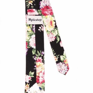 DAVID Black Floral Skinny Tie 2.36" Floral Tie Mytieshop - Mytieshop - {{ product.description }}