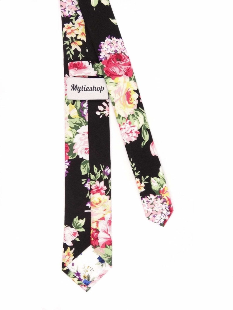 DAVID Black Floral Skinny Tie 2.36" Floral Tie Mytieshop - Mytieshop - {{ product.description }}