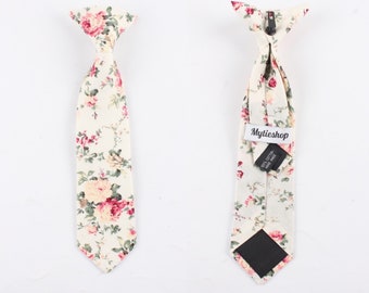 Emmett Cream Floral Skinny Clip on Ties 2.36" for toddlers and kids| Mytieshop | Wedding ideas | Groom | Groomsmen | Prom | Floral print