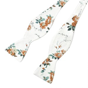 Herren Krawatte Blumenmuster Fliege KENNEDY MYTIESHOP | Krawatten Hochzeit | Selbst binden Fliegen | Bräutigam und Trauzeugen Ausrüstung | Fliege mit Blumen Print
