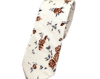 Beige Floral Skinny Tie 2.36" ERIC Mytieshop | Wedding ideas | Floral print ties | wedding ties | neckties wedding | Groomsmen and groom