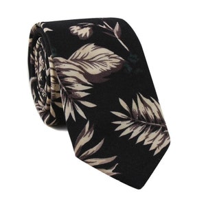 BAHIA Floral Skinny Tie 2.36&quot; Mytieshop | Wedding ideas | Floral print ties | wedding ties | neckties wedding | Groomsmen and groom