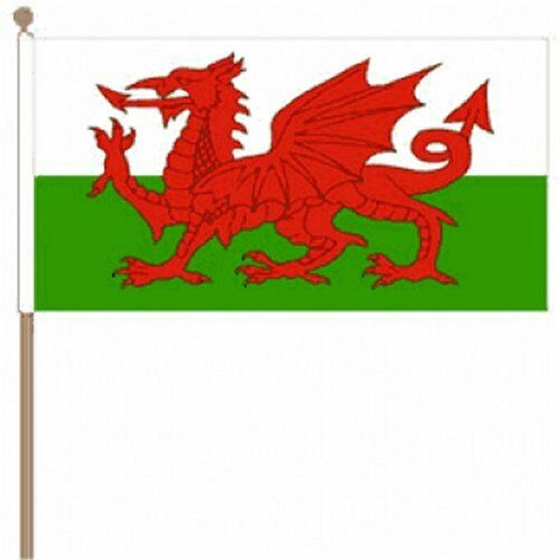 Wooden Table Desk Flag Set Union Jack /& Wales Friendship Flags 9 x 6