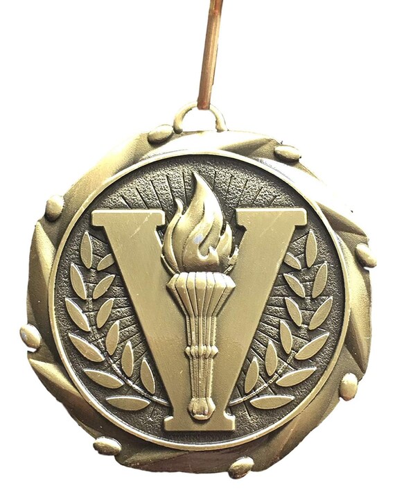 EmblemsGifts Personalised Event 6 Inch Red Plaque Running Shoe